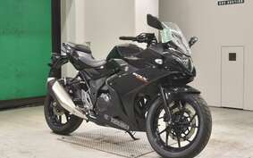 SUZUKI GSX250RA DN11A