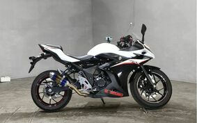 SUZUKI GSX250R DN11A