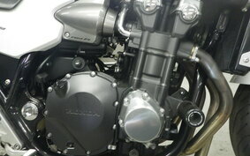 HONDA CB1300SB SUPER BOLDOR A 2013 SC54