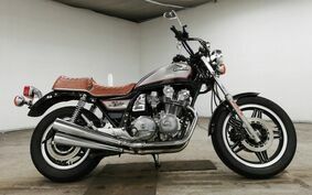 HONDA CB750 CUSTOM EXCLUSIVE 1981