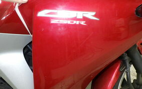 HONDA CBR250R GEN 3 MC41