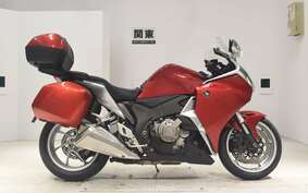 HONDA VFR1200F DCT 2010 SC63