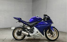 YAMAHA YZF-R125 RE06