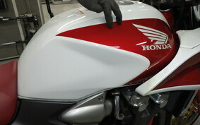 HONDA CB1300SB SUPER BOLDOR A 2006 SC54