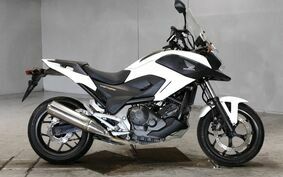 HONDA NC750X 2015 RC72