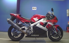 YAMAHA YZF-R1 2000 RN04