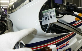 HONDA NS250R MC11