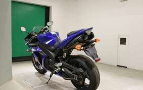 YAMAHA YZF-R1 2004