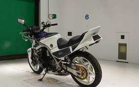 HONDA CBR400F GEN 2 1990 NC17