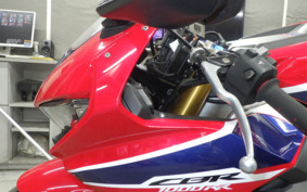 HONDA CBR1000RR GEN 3 SPECIAL 2017 SC77