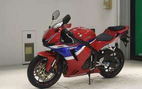 HONDA CBR600RR 2024 PC40