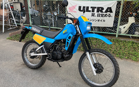 YAMAHA DT125 17F