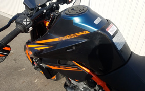 KTM 890 DUKE R 2023 TU940