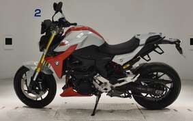 BMW F900R 2022