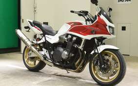 HONDA CB1300SB SUPER BOLDOR A 2013 SC54