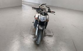 SUZUKI GSR400 GK7DA