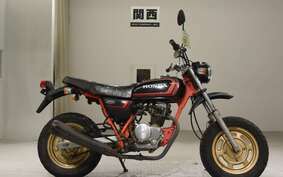 HONDA APE 100 HC07