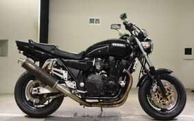 YAMAHA XJR1200 1994 4KG