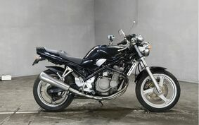 SUZUKI BANDIT 250 GJ74A