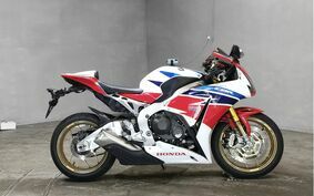 HONDA CBR1000RR SPECIAL EDITION 2014 SC59