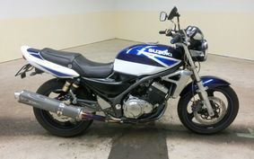 SUZUKI GSX250FX ZR250C