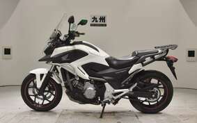 HONDA NC 700 X LD A 2013 RC63