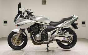 SUZUKI BANDIT 1200 S 2001 GV77A