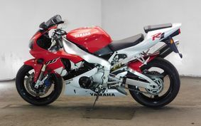 YAMAHA YZF-R1 1999 RN01