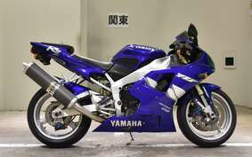 YAMAHA YZF-R1 1999 RN01