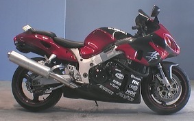 SUZUKI GSX1300R HAYABUSA 1999 GW71A