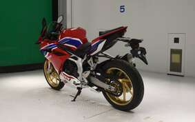 HONDA CBR250RR A MC51