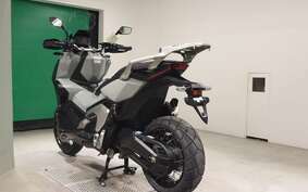 HONDA X-ADV 750 2023 RH10