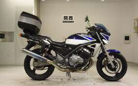 SUZUKI GSX250FX ZR250C