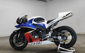 HONDA CBR600RR PC40