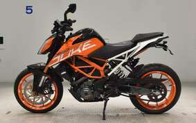 KTM 390 DUKE 2018 JPJ40