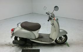 HONDA CREA SCOOPY I AF55