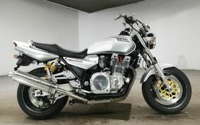 YAMAHA XJR1300 1998 RP01J