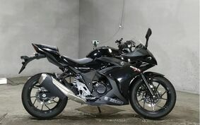 SUZUKI GSX250R DN11A