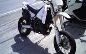 HONDA CRM250R MD24