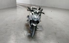 SUZUKI GIXXER 250 SF 不明