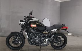 YAMAHA XSR900 RN46J
