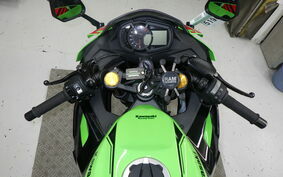 KAWASAKI ZX-25R ZX250E