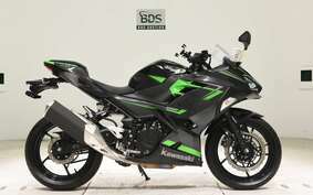 KAWASAKI NINJA 400 2022 EX400L