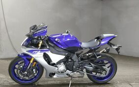 YAMAHA YZF-R1 2015 RN39