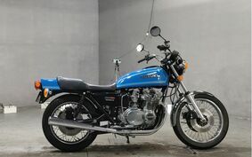 SUZUKI GS750 2023 GS750D