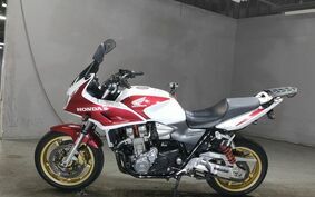 HONDA CB1300SB SUPER BOLDOR 2005 SC54