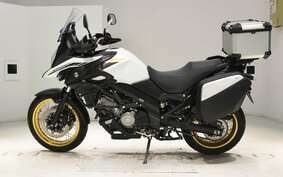 SUZUKI DL650 ( V-Strom 650 ) XTA 2021 C733A