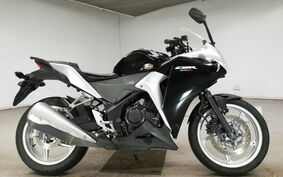 HONDA CBR250R MC42