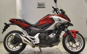 HONDA NC750X 2016 RC90