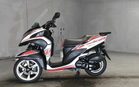 YAMAHA TRICITY 125 SE82J